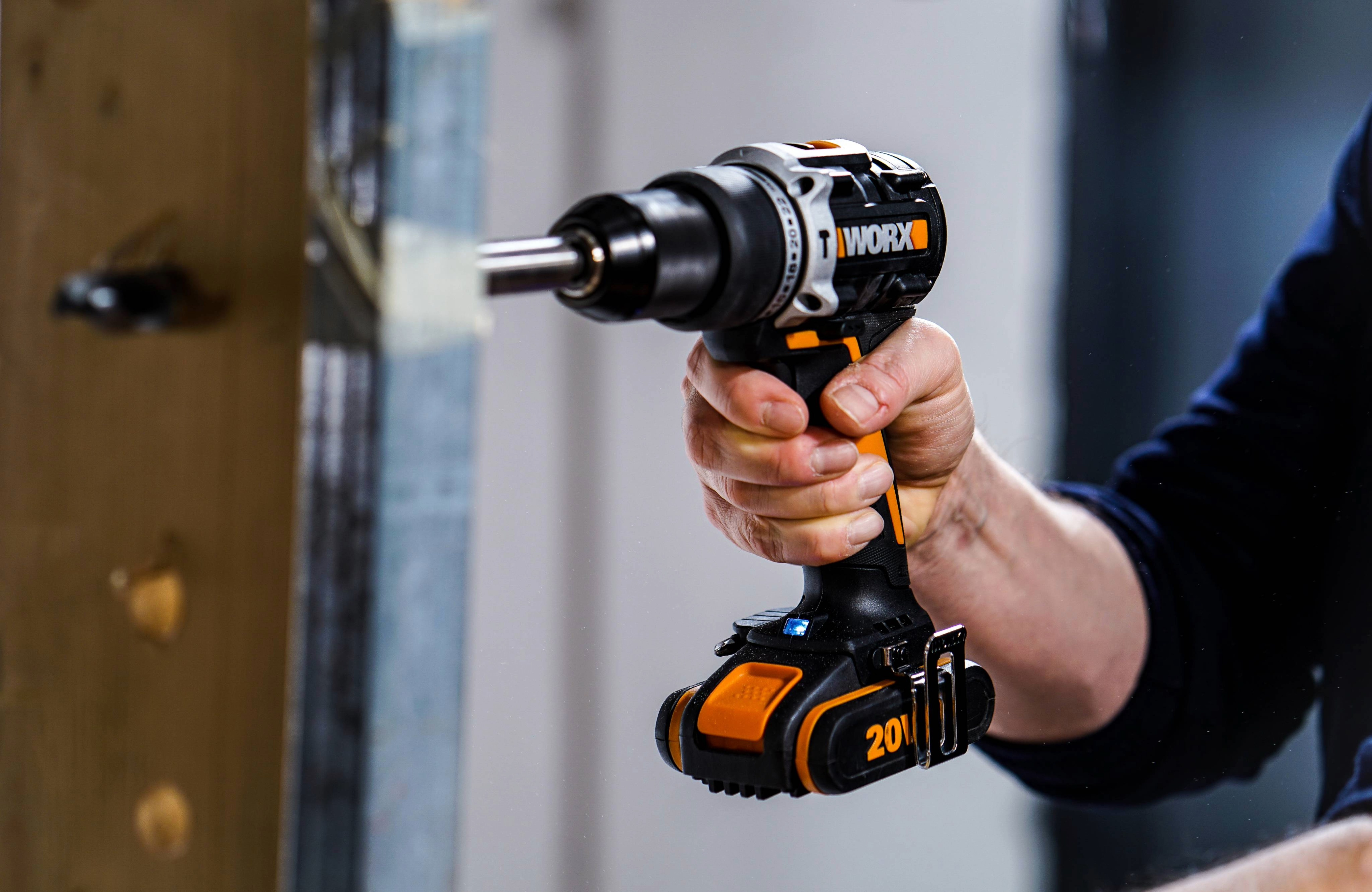 Taladro percutor BL NITRO 20V (2bat 4,0Ah) 60Nm